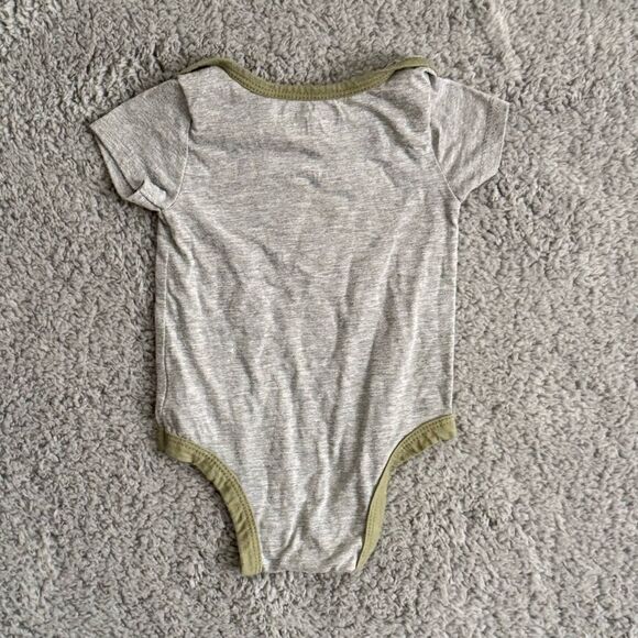 Star Wars infant 6–9 month precious cargo baby Grogu onesie  - Picture 2 of 8